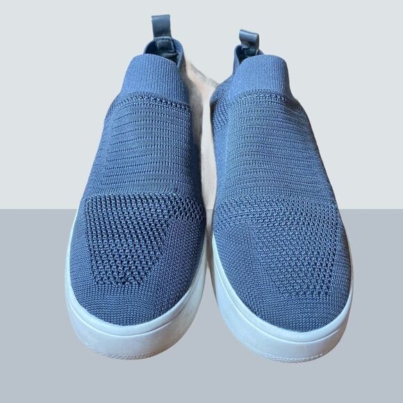 Steve Madden Women's Grey Stretch Loafers 7 - Picture 3 of 5